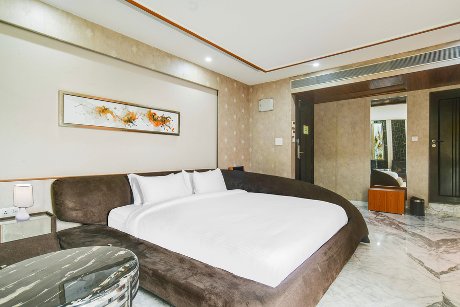 palette sapphire star chappan market