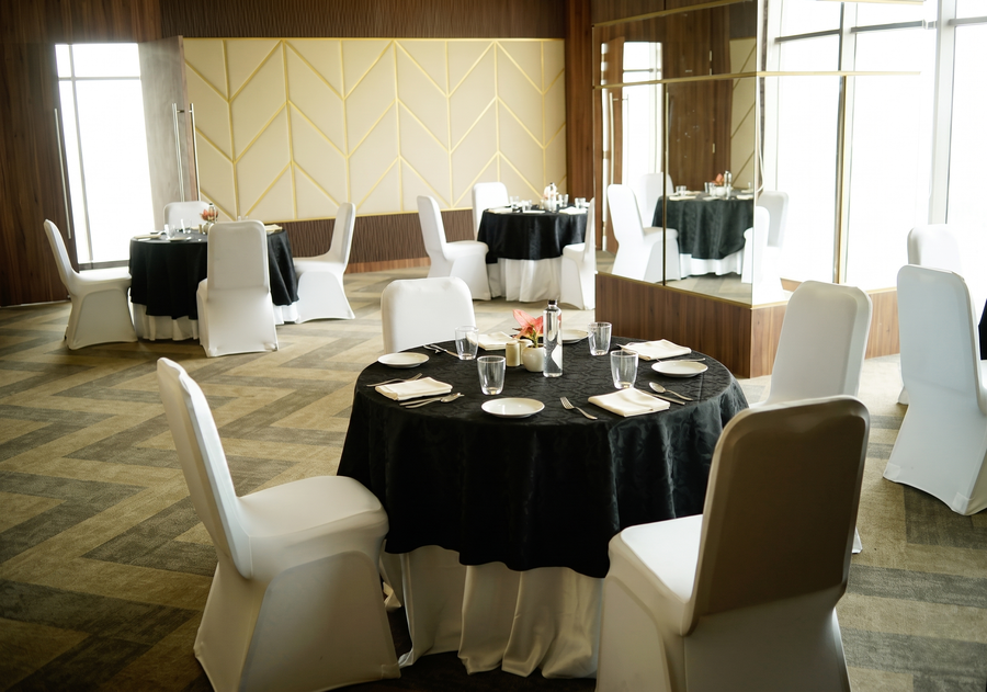rhythm gurugram hotel and suites sohna road