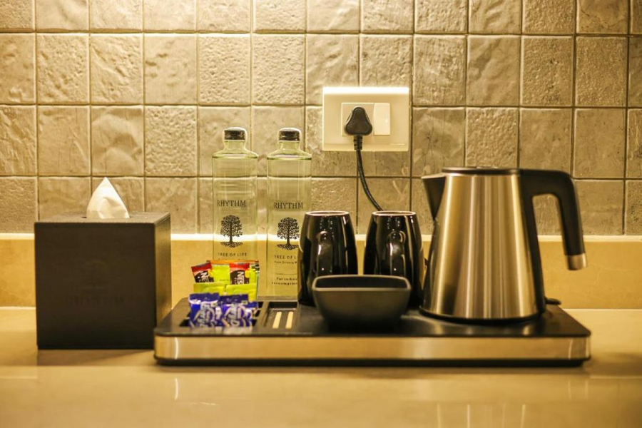 rhythm gurugram hotel and suites sohna road