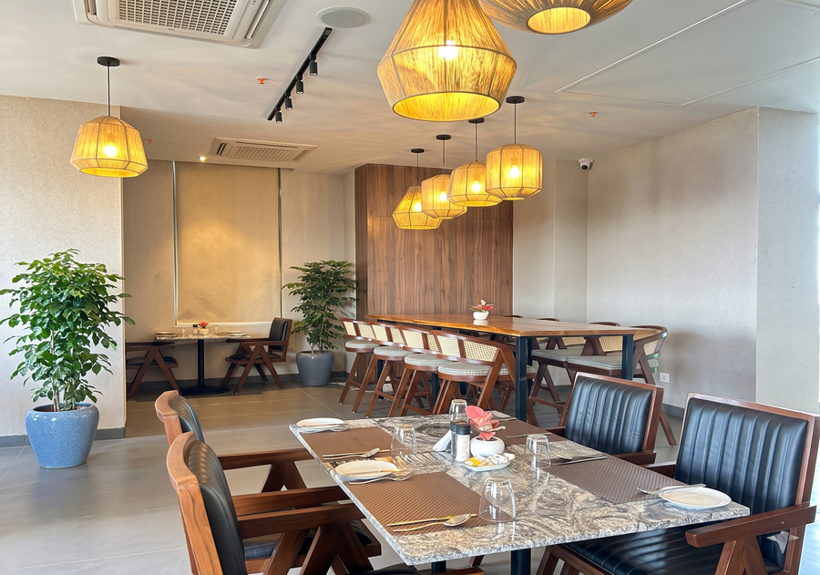 rhythm gurugram hotel and suites sohna road