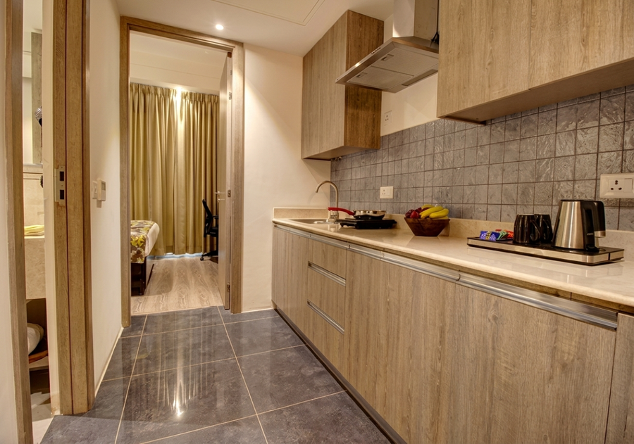 rhythm gurugram hotel and suites sohna road