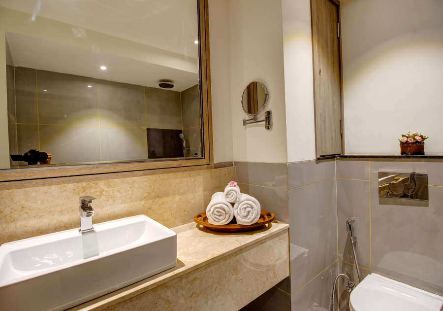 rhythm gurugram hotel and suites sohna road