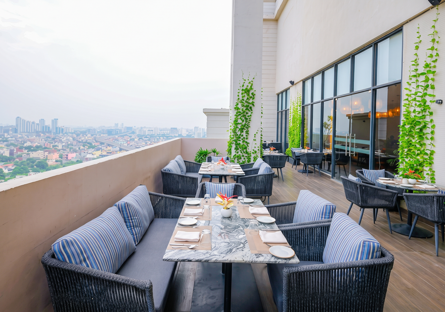 rhythm gurugram hotel and suites sohna road