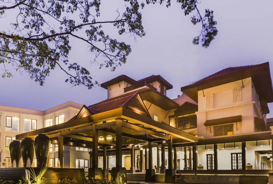 Rhythm Lonavala,Old Mumbai - Pune Highway,5 star