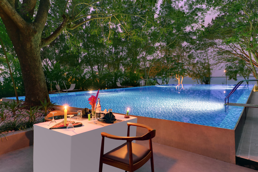 Sandesh Water Edge,Jakkalli,5 star