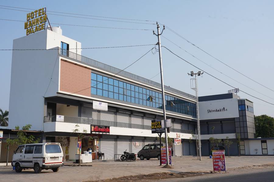 Hotel Mahnsh Palace,,2 star