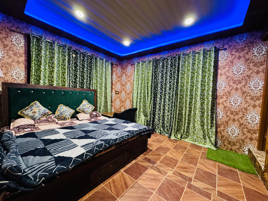 Gudoo Paying Guest House,Dal Lake,3 star