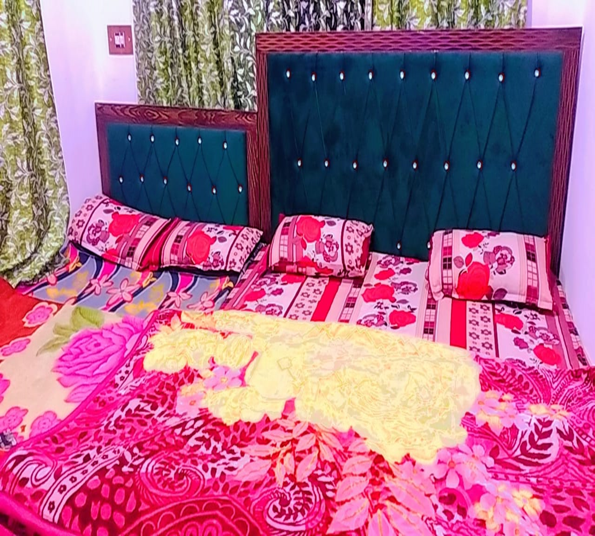 gudoo paying guest house