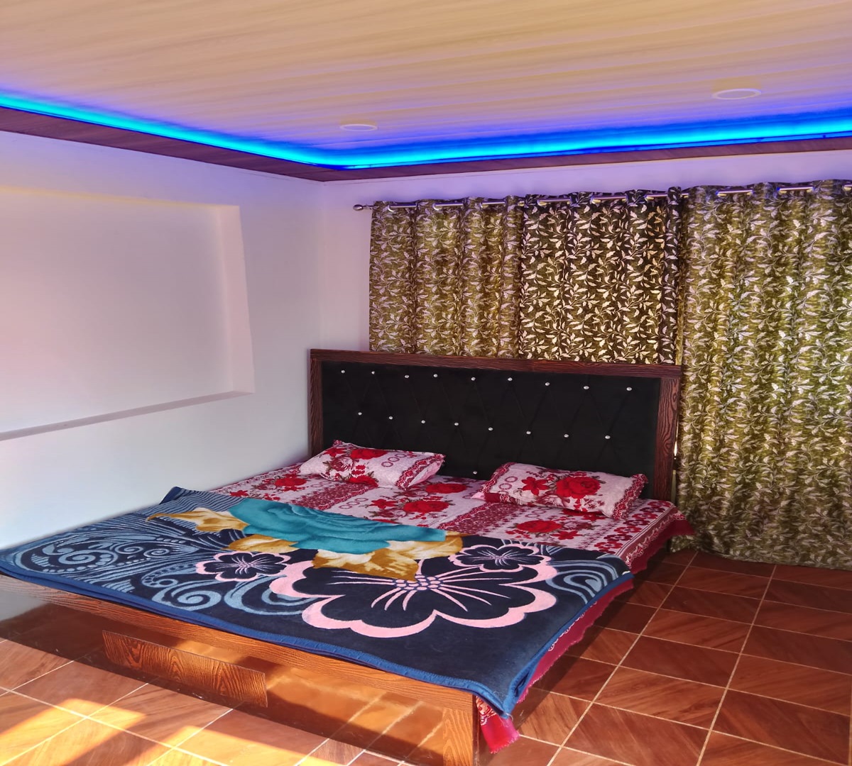 gudoo paying guest house