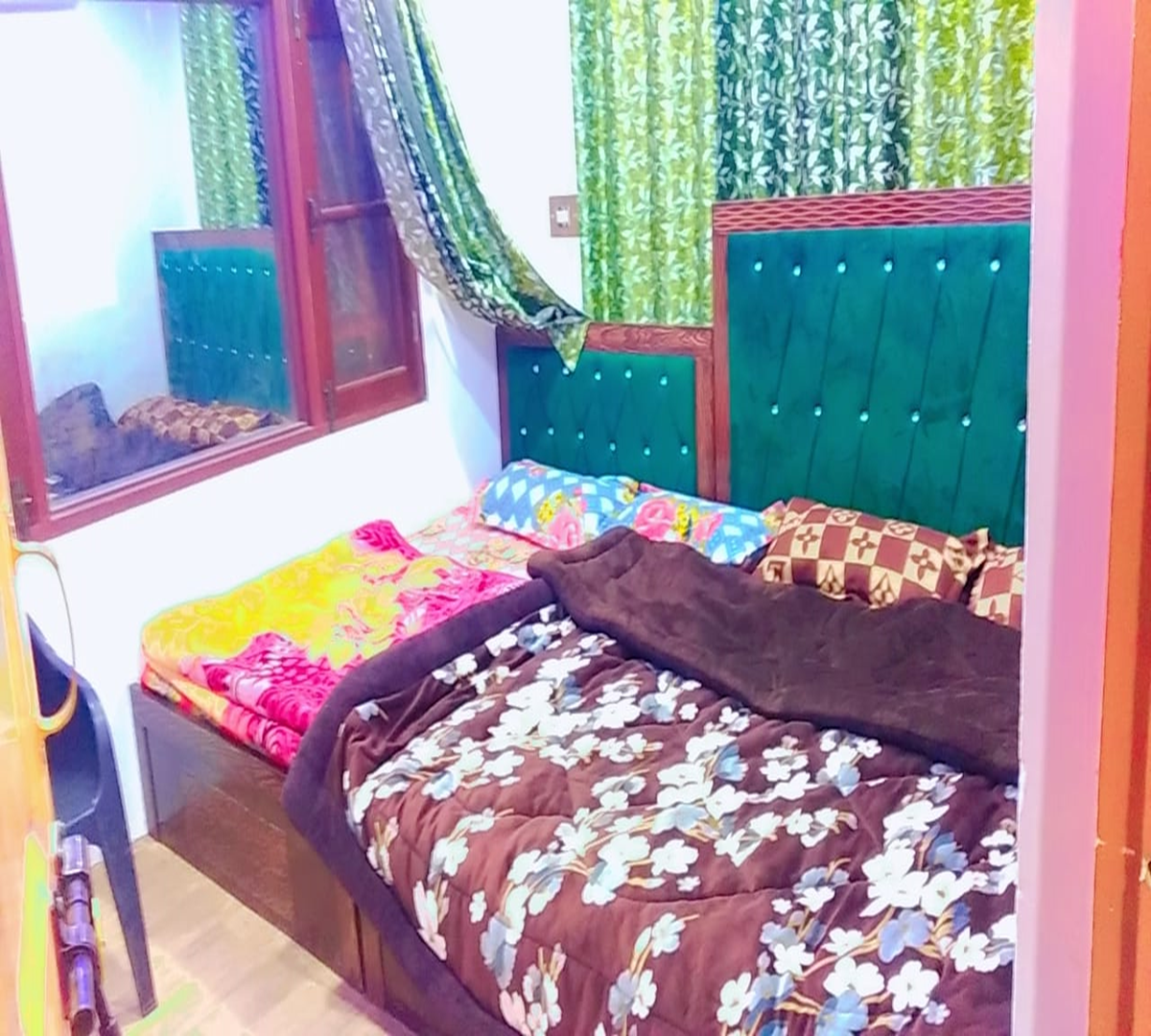 gudoo paying guest house