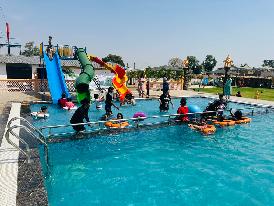 hotel natraj and resort
