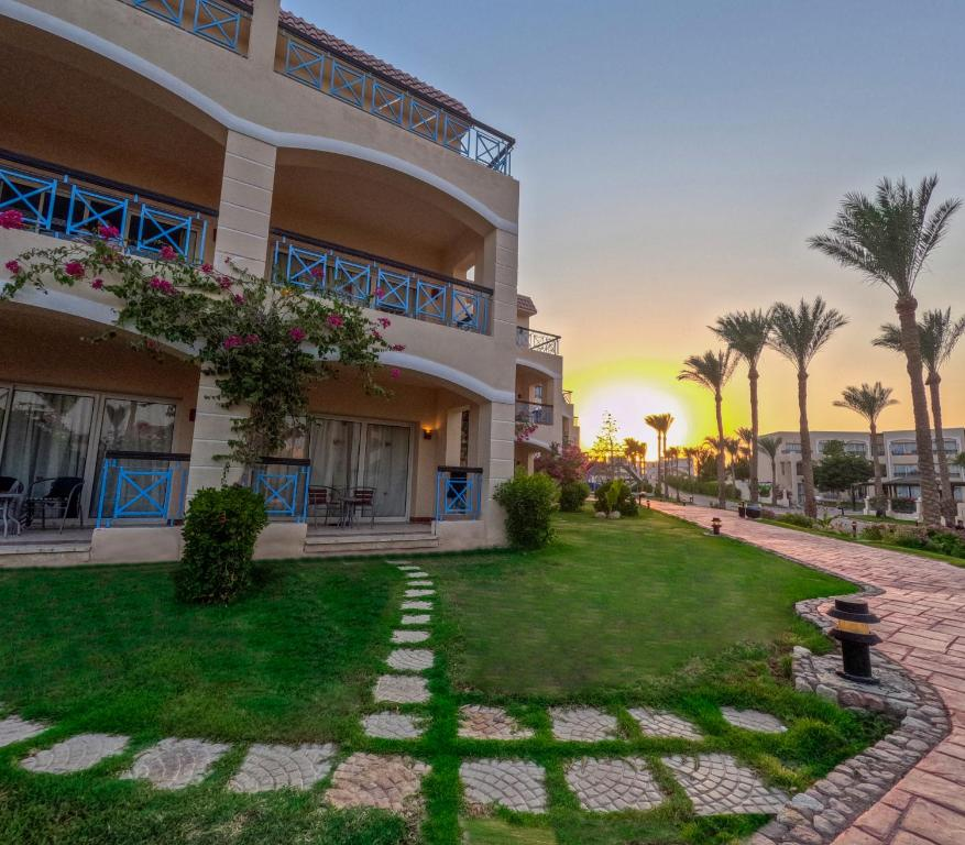 ivy cyrene island aqua park resort