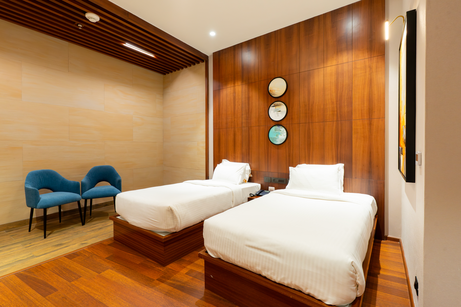0484 aero lounge terminal 2 cochin airport hotel