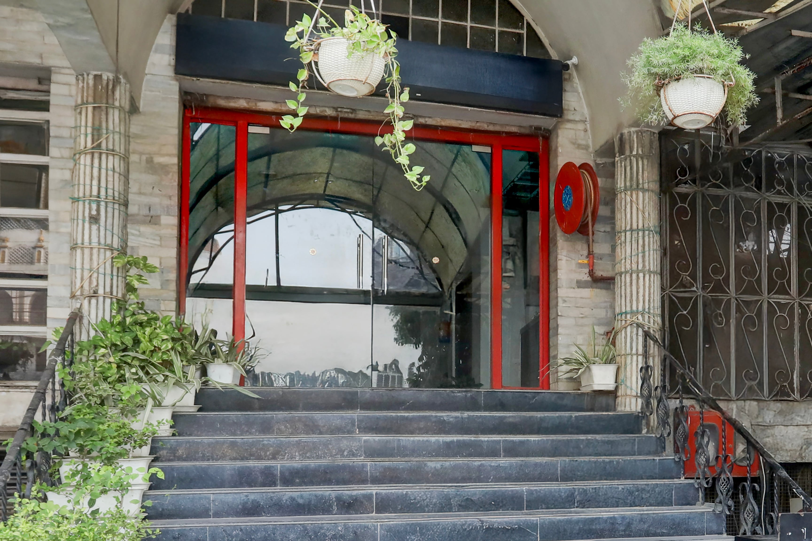 Townhouse Prayagraj Near Railway Station,,3 star