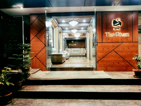 the divan