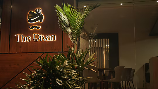the divan