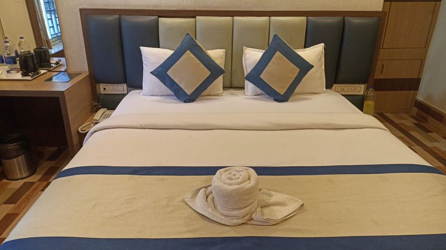 the divan