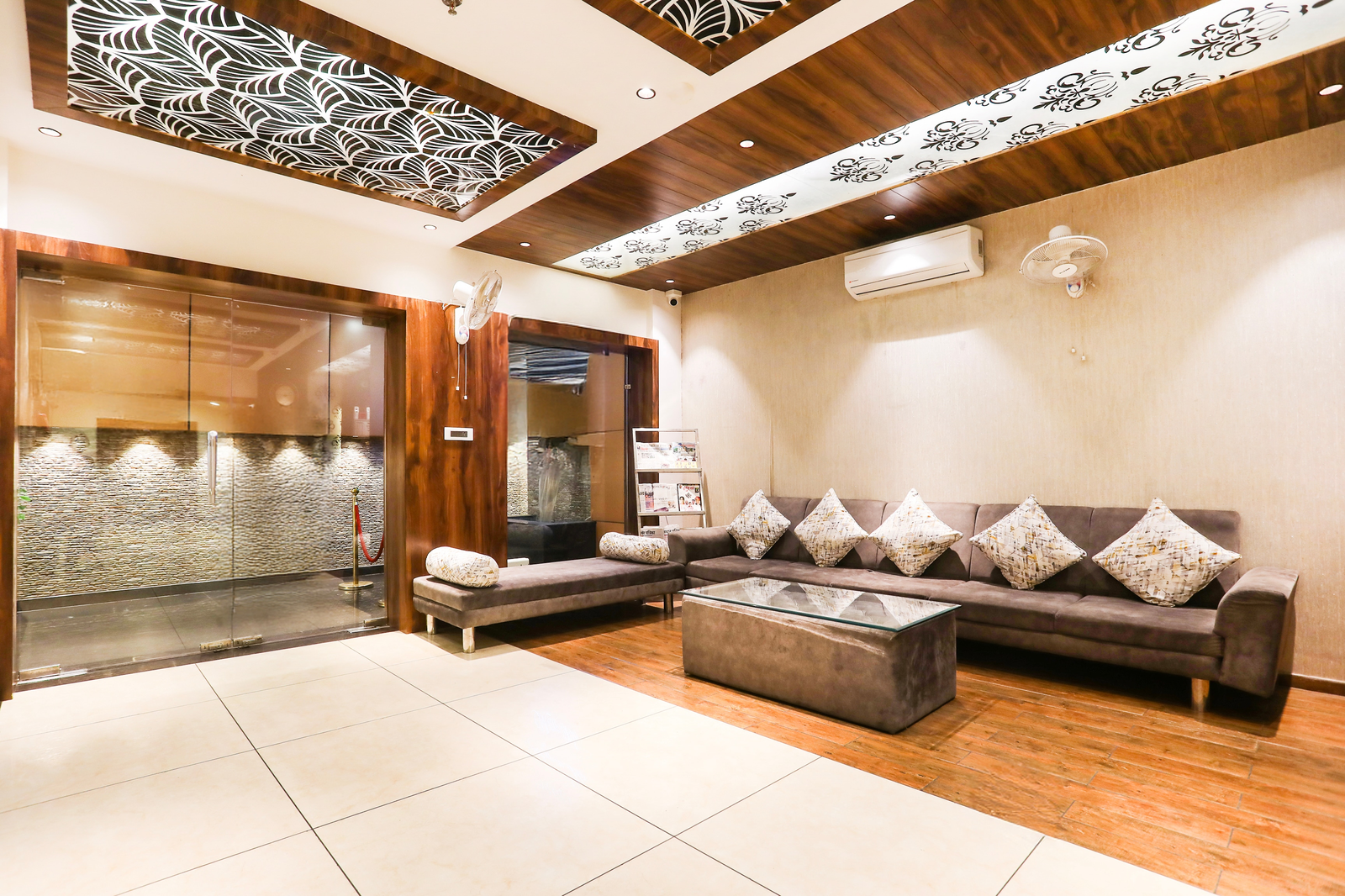 townhouse kota airport formerly hotel shaily royal