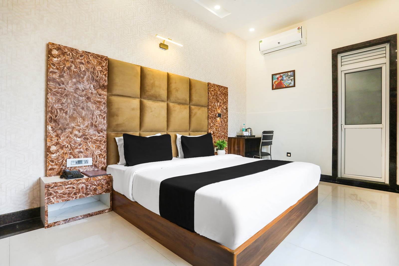 townhouse kota airport formerly hotel shaily royal