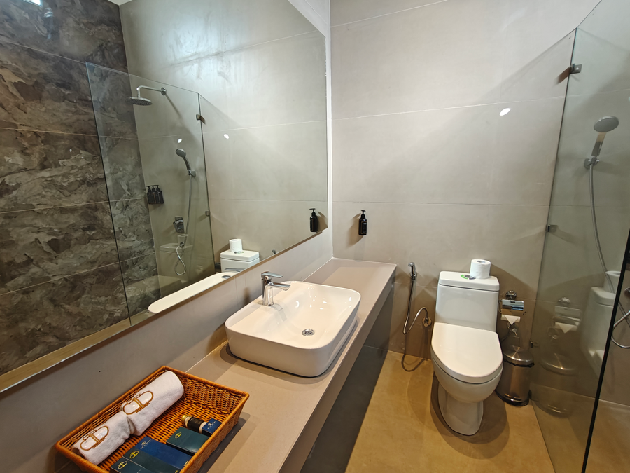 bel la monde riverside jim corbett