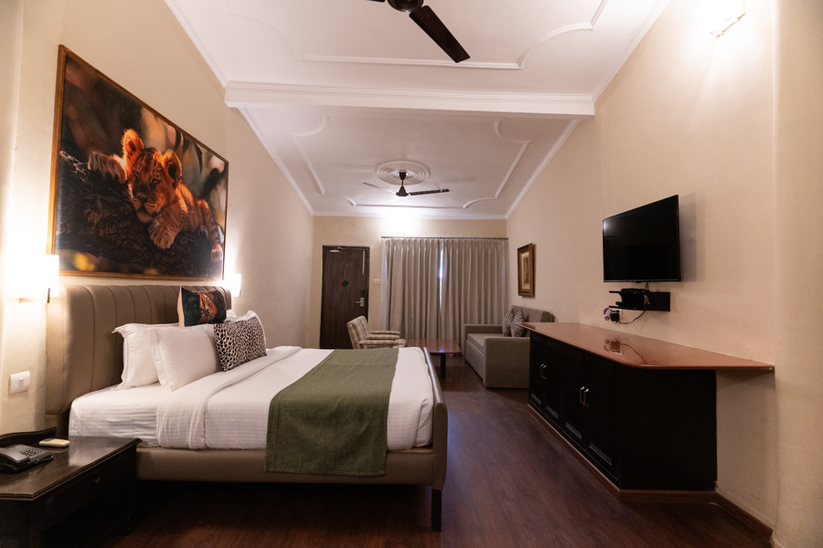 bel la monde riverside jim corbett