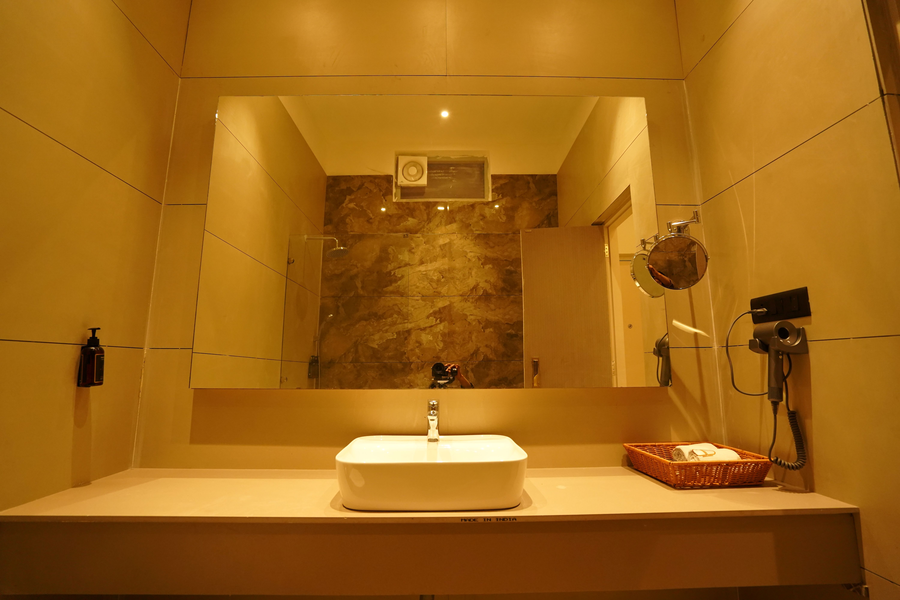 bel la monde riverside jim corbett