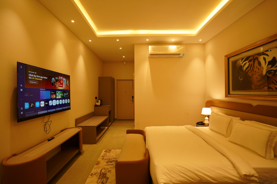 bel la monde riverside jim corbett