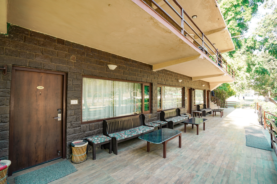 bel la monde riverside jim corbett