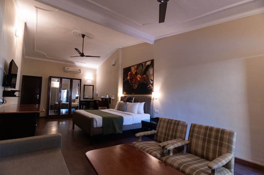 bel la monde riverside jim corbett