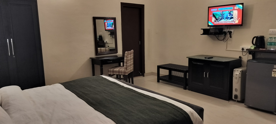 bel la monde riverside jim corbett