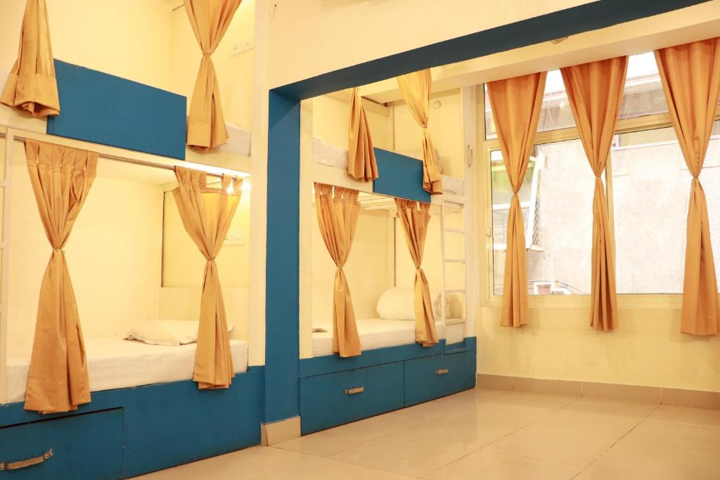 shiv shakti hostel