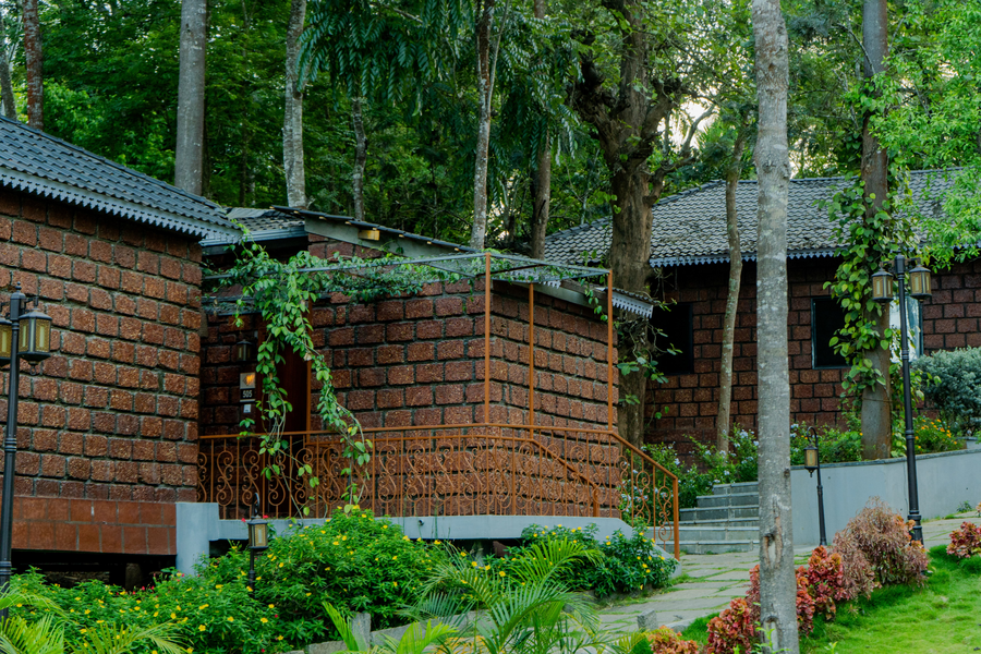 tgi redolent resort and spa