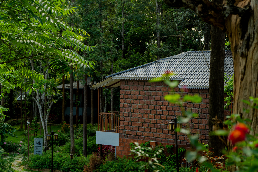 tgi redolent resort and spa