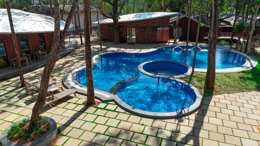 tgi redolent resort and spa