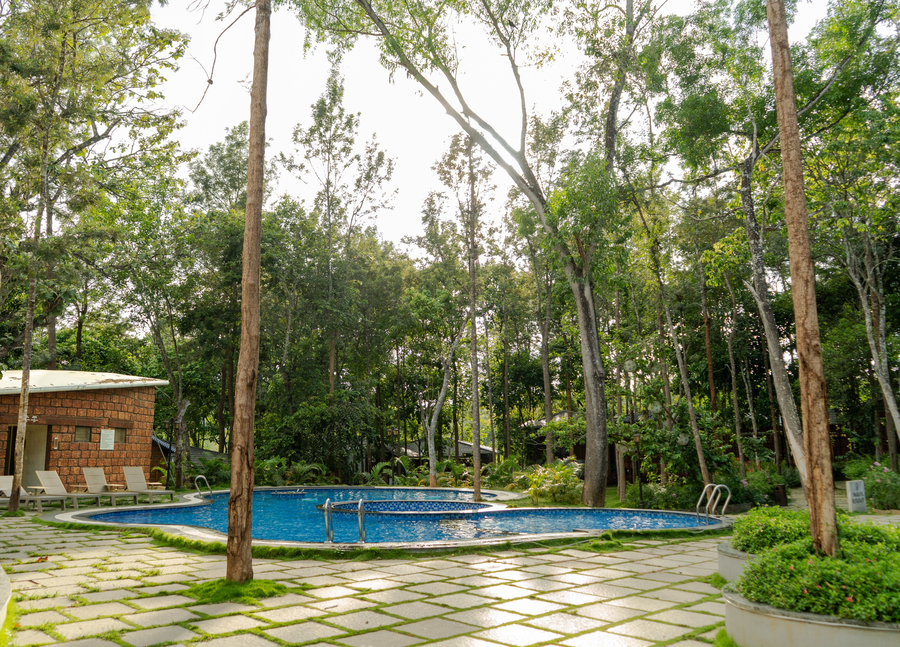 tgi redolent resort and spa