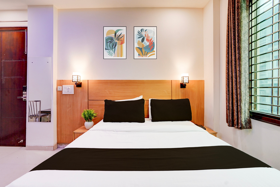 super hotel o rohini sector 24