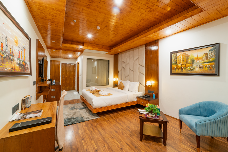 the whitestone inn and suites