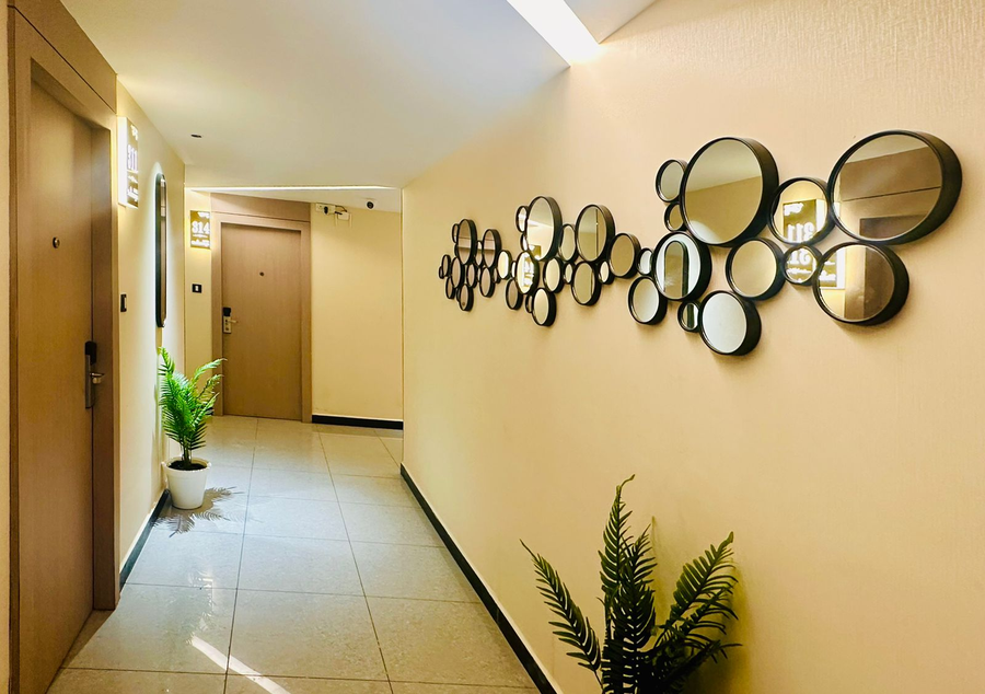 hotel shrimmaya