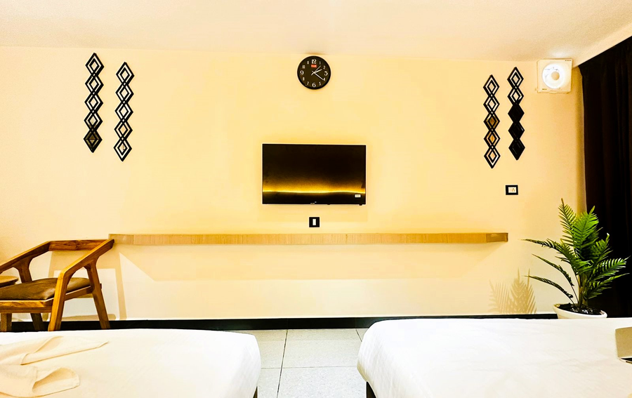 hotel shrimmaya