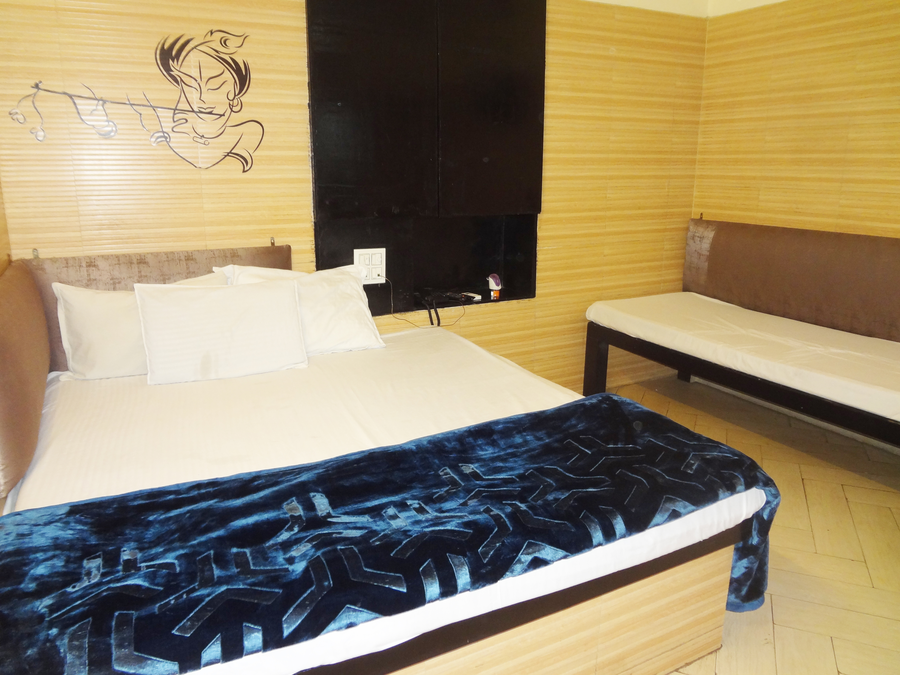 hotel shrimmaya