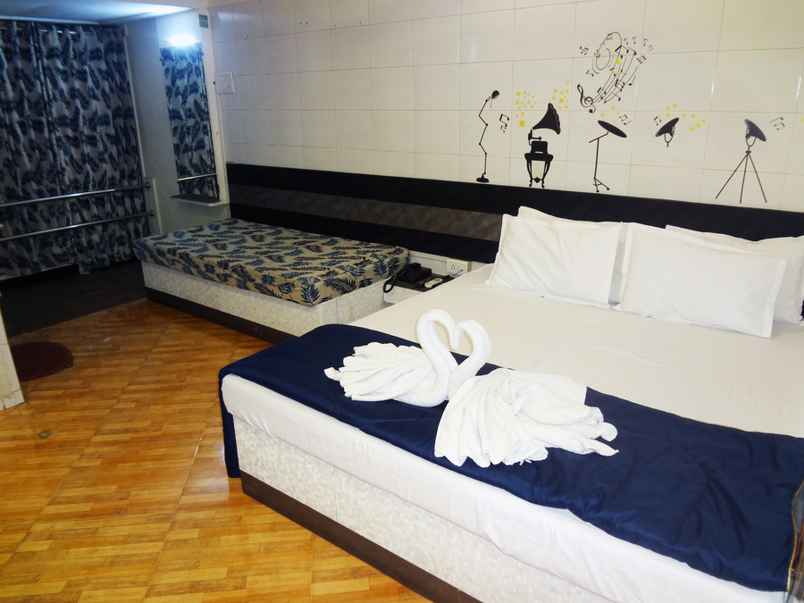 hotel shrimmaya