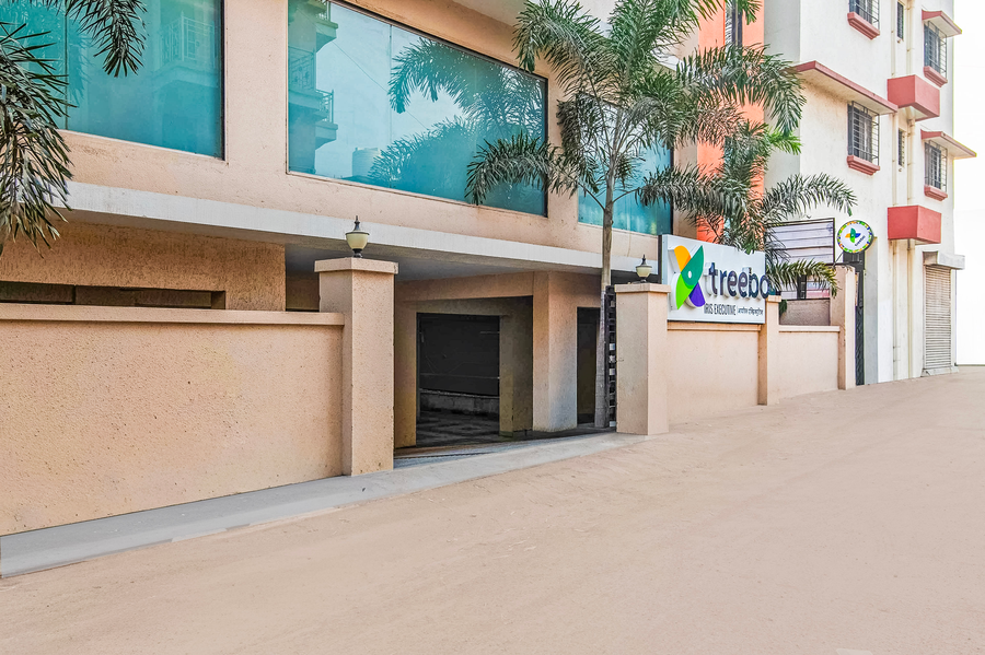 Treebo Iris Executive, Hinjewadi,,3 star