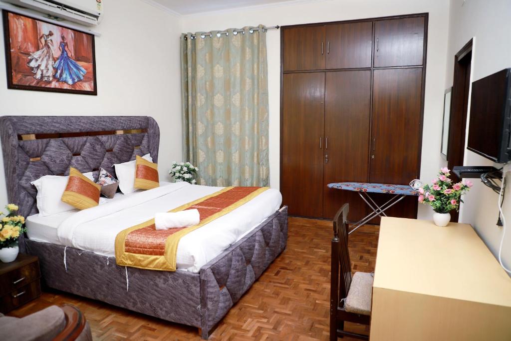 fortune home service apartment 3bhk e 28 1b saket