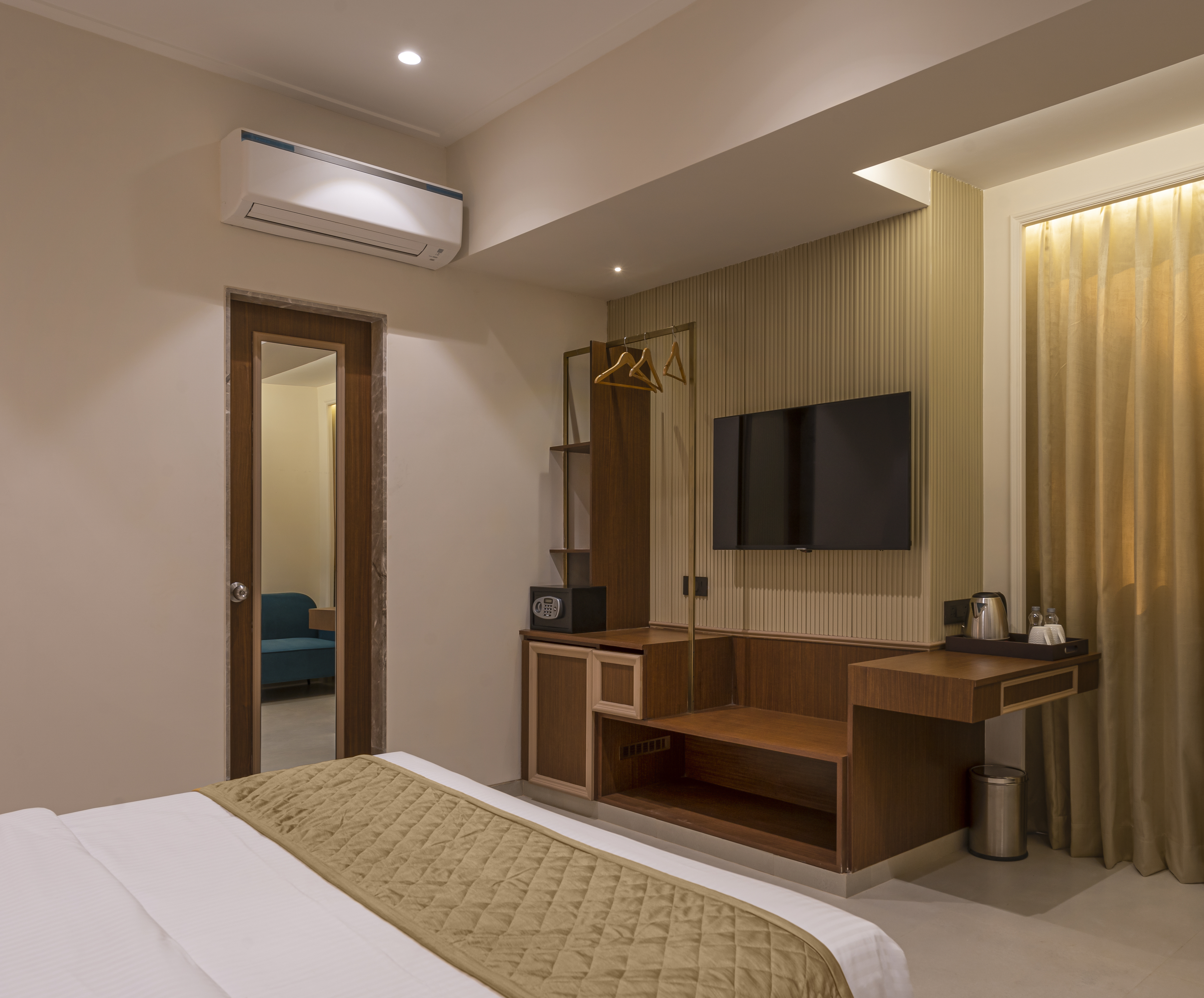 nuvia boutique hotel