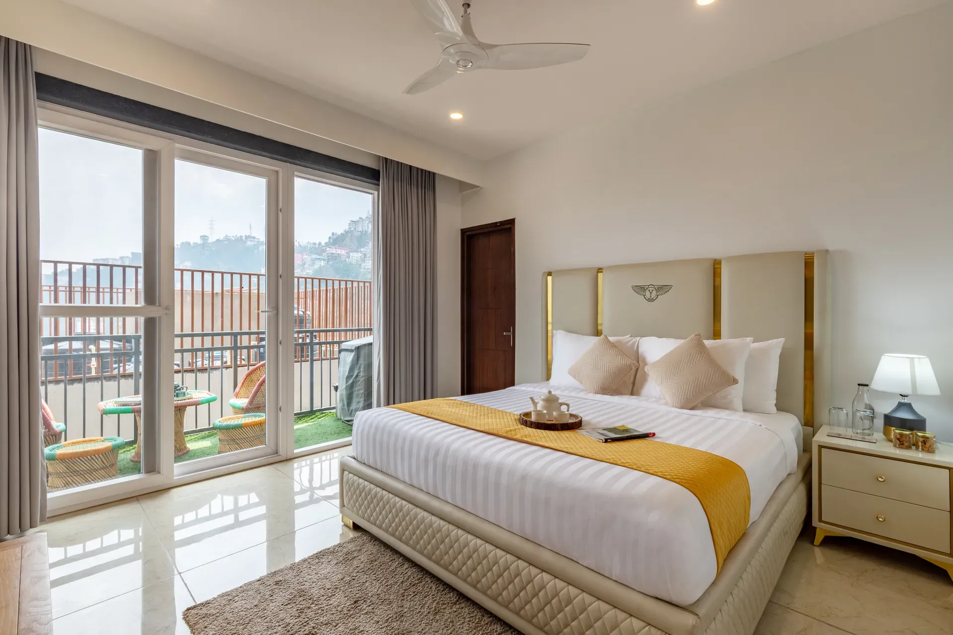 alaya stays cliff zen 2bhk apartments in panthaghati