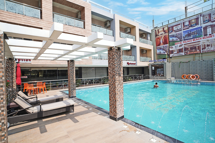 royal palace beach resort