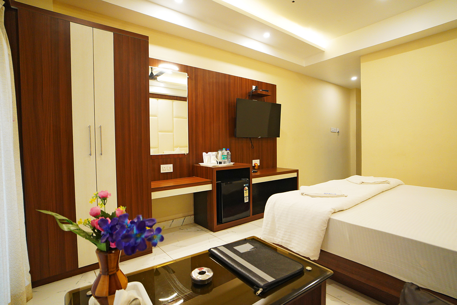 royal palace beach resort