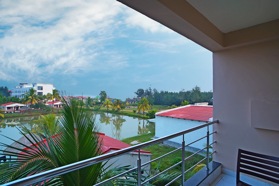 royal palace beach resort