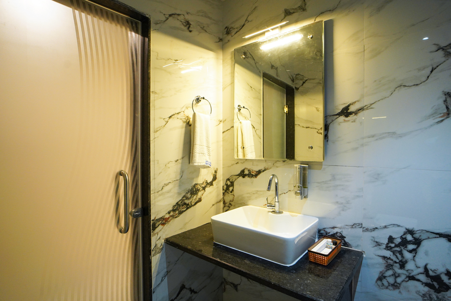 royal palace beach resort