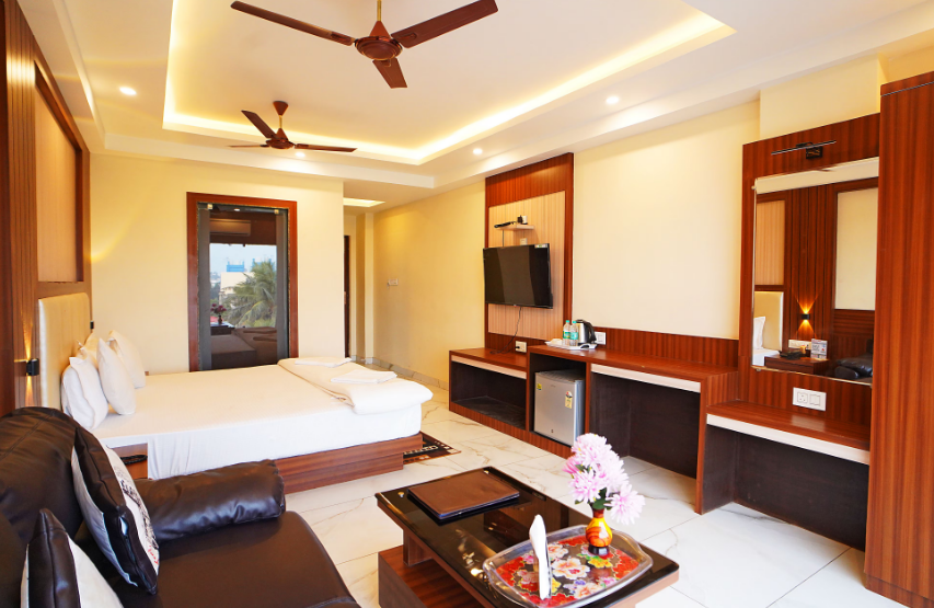 royal palace beach resort